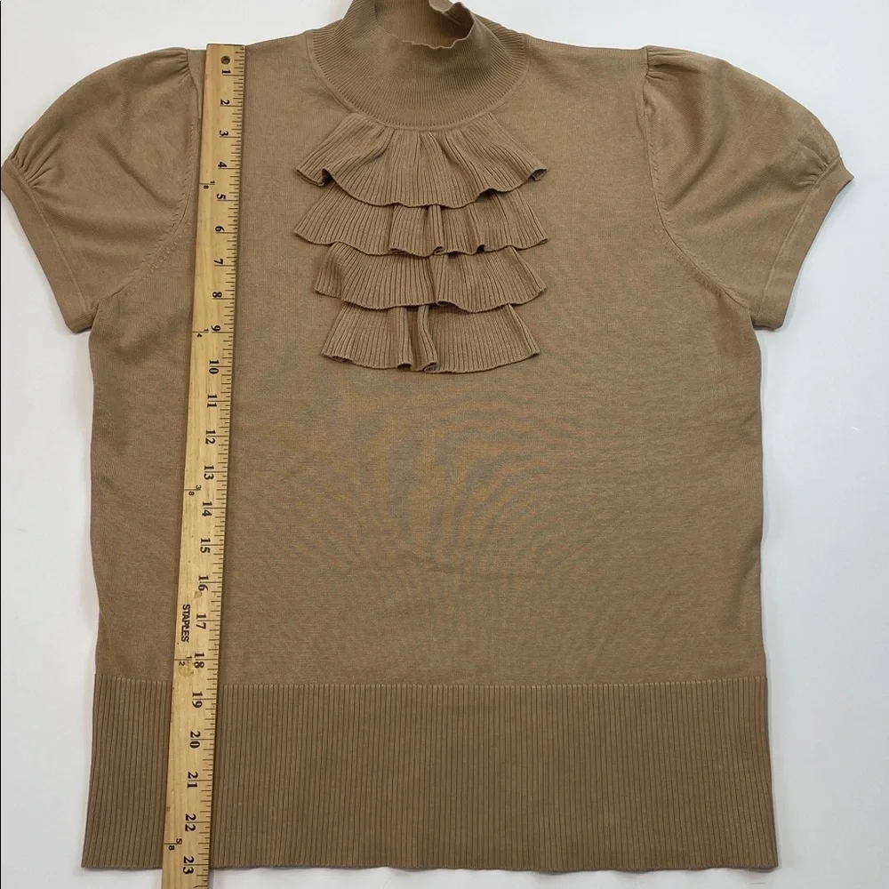 August Silk Ruffle Mock Neck Short Sleeve Knit Top Tan Women’s Sz L - Picture 3 of 7